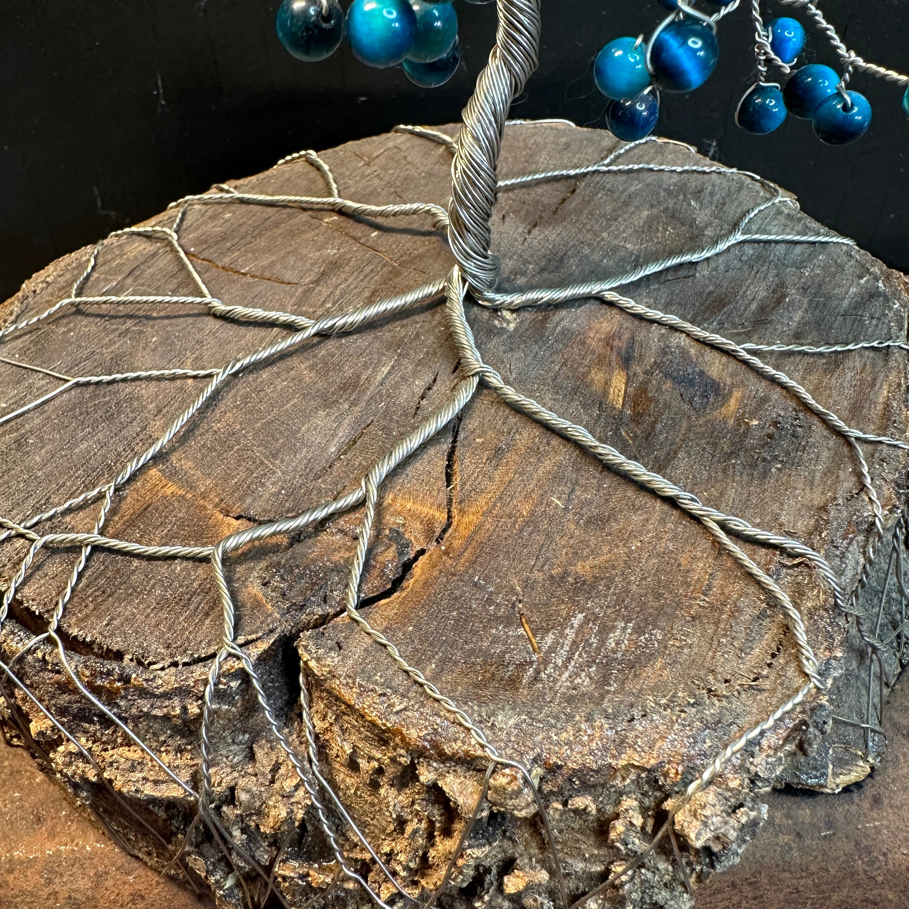 Blue Cats Eye Wire Tree Scuplture