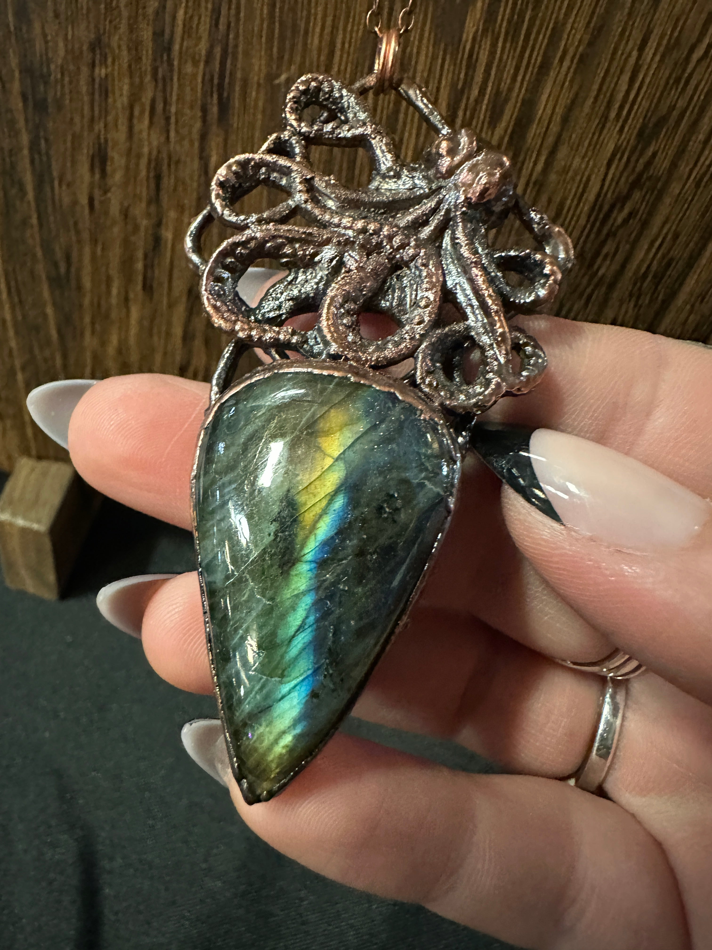 Kracken Labradorite Necklace