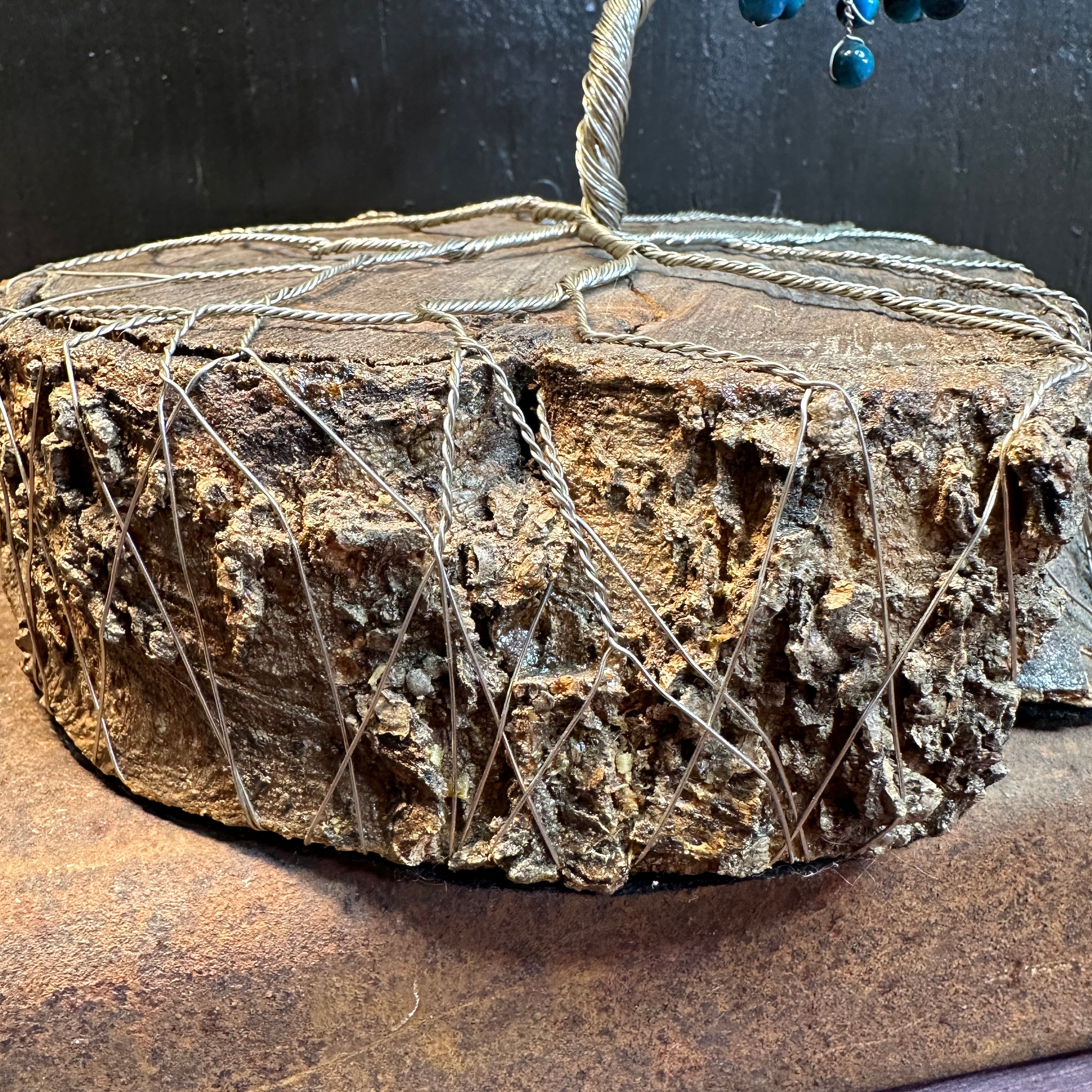 Blue Cats Eye Wire Tree Scuplture