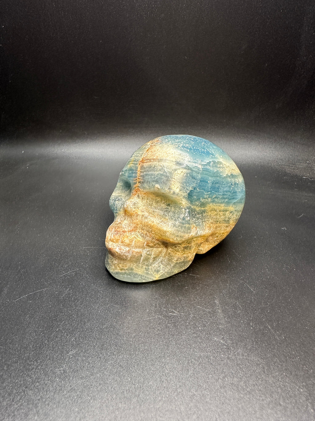Blue Onxy skull