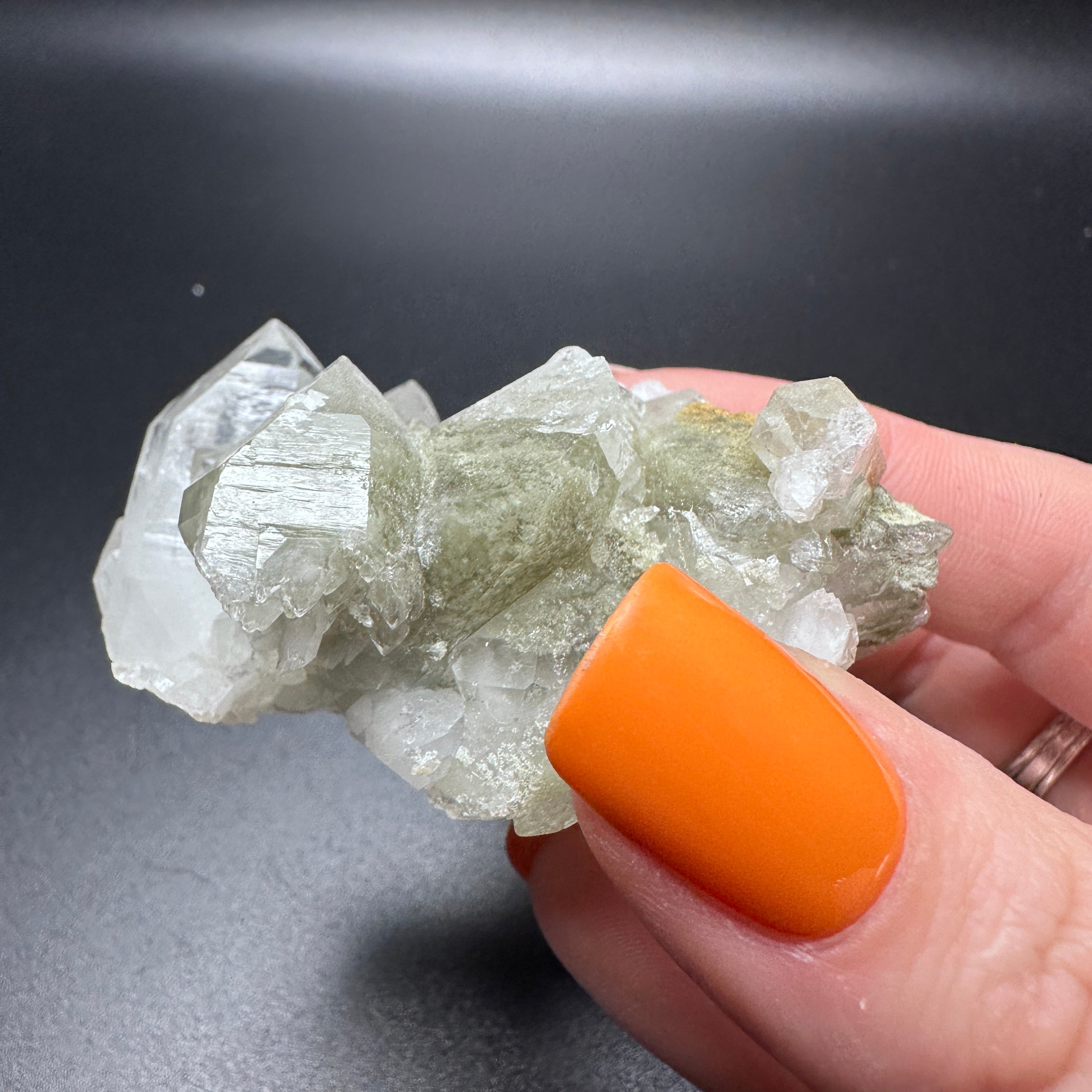 Garden Quartz Cluster Point