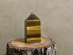 Small Tigers Eye Towers